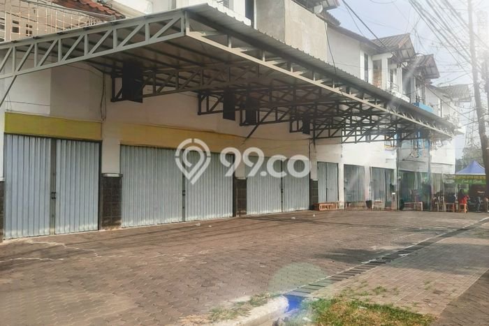 Area Ramai! Ruko Dijual di Batununggal untuk Bisnis Luas Bangunan 900m2 Area Ramai! Ruko Dijual di Batununggal untuk Bisnis Luas Bangunan 900m2