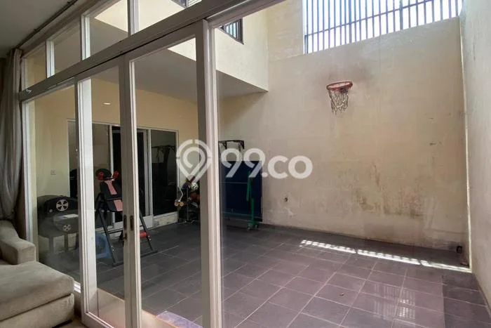 Rumah sewa siap pakai 4 Kamar Tidur di Burangrang, Bandung Rumah sewa siap pakai 4 Kamar Tidur di Burangrang, Bandung