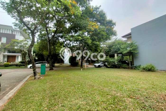 Tanah Strategis Dijual di BSD Tangerang Selatan 247m2 Tanah Strategis Dijual di BSD Tangerang Selatan 247m2
