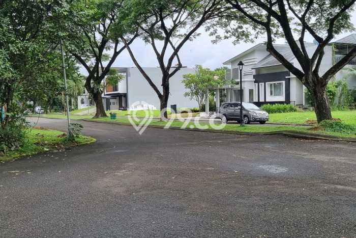 Tanah Dijual Lokasi Strategis di Tangerang dengan Luas 577m2 Tanah Dijual Lokasi Strategis di Tangerang dengan Luas 577m2