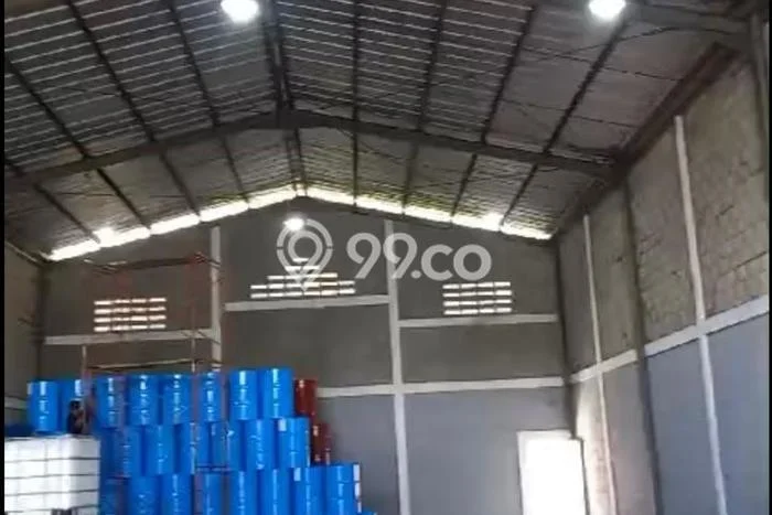 Unit Gudang Paling Strategis di BSD Tangerang Selatan dengan LB 320m2 Unit Gudang Paling Strategis di BSD Tangerang Selatan dengan LB 320m2