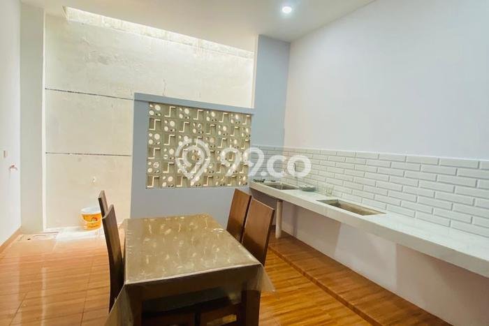 For Sale Rumah 3 Kamar Lokasi Ideal Bagus dan Strategis di Cikarang Selatan For Sale Rumah 3 Kamar Lokasi Ideal Bagus dan Strategis di Cikarang Selatan
