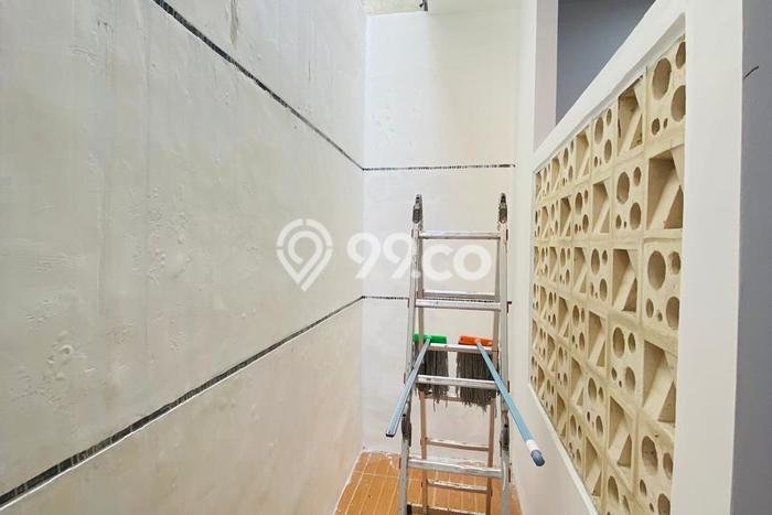 For Sale Rumah 3 Kamar Lokasi Ideal Bagus dan Strategis di Cikarang Selatan For Sale Rumah 3 Kamar Lokasi Ideal Bagus dan Strategis di Cikarang Selatan