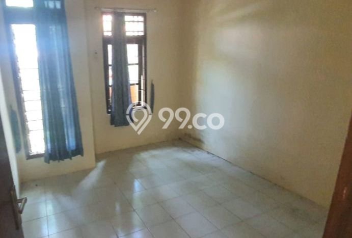 Lokasi terbaik! Rumah siap huni dikontrakkan di Semarang Selatan LB 175m2 Lokasi terbaik! Rumah siap huni dikontrakkan di Semarang Selatan LB 175m2