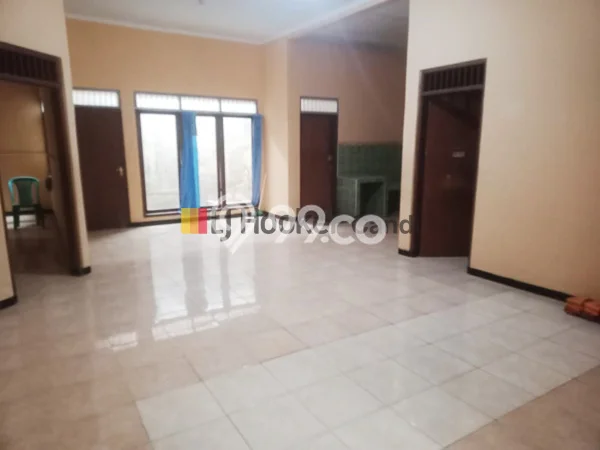 Rumah sewa siap pakai 5 KT di Kedungmundu, Semarang Rumah sewa siap pakai 5 KT di Kedungmundu, Semarang