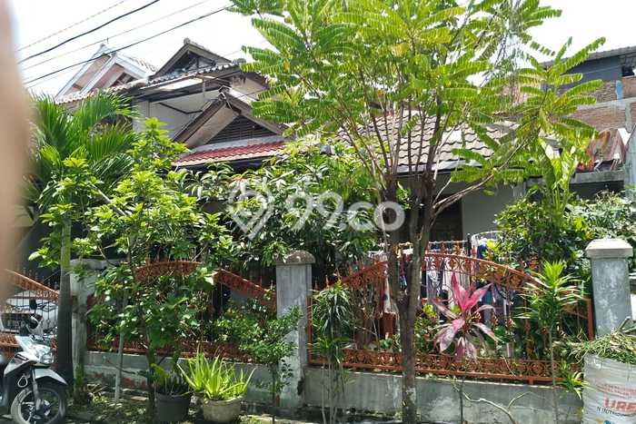 Dijual Cepat Rumah Favorit Siap Huni LB 135m2 di Antapani, Bandung Dijual Cepat Rumah Favorit Siap Huni LB 135m2 di Antapani, Bandung