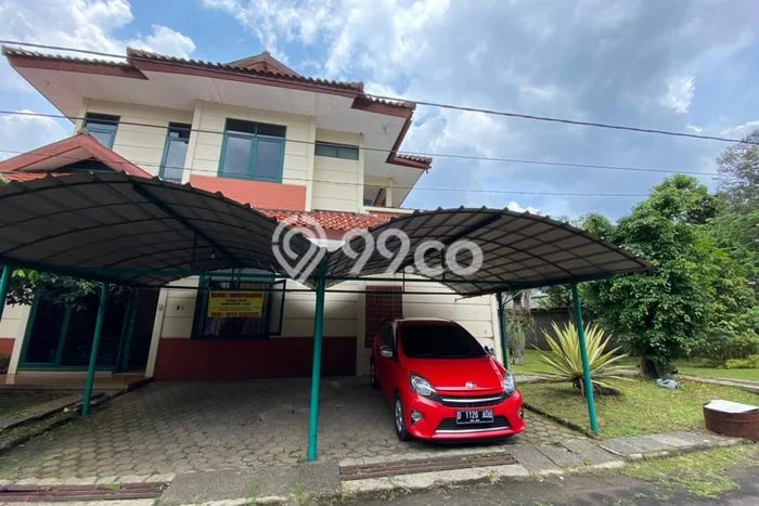 Hunian Cantik Minimalis Lb 240m2 di Arcamanik, Bandung Hunian Cantik Minimalis Lb 240m2 di Arcamanik, Bandung