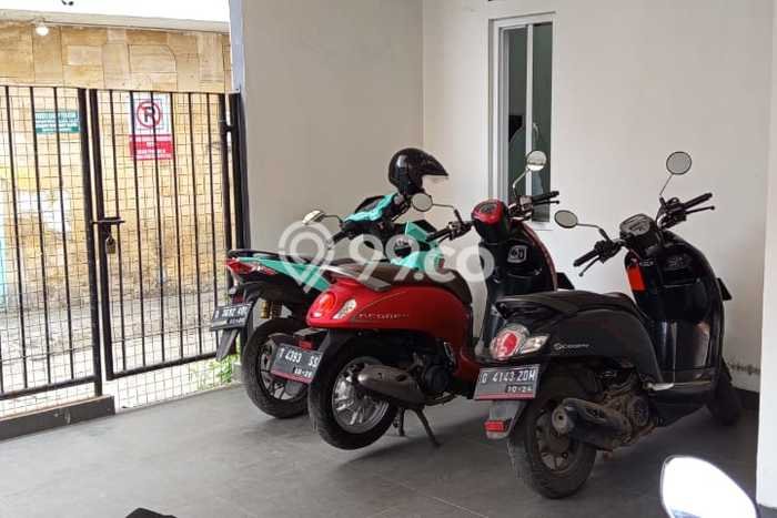 Peluang Investasi! Rumah Kost Dijual di Lengkong, Bandung, 19 KT, 6 KM, Luas 350m2 Peluang Investasi! Rumah Kost Dijual di Lengkong, Bandung, 19 KT, 6 KM, Luas 350m2