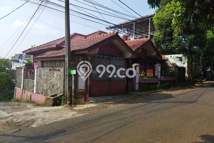 Dijual Rumah Strategis Bagus Punya 4 KT di Cimahi Utara Cimahi SHM Dijual Rumah Strategis Bagus Punya 4 KT di Cimahi Utara Cimahi SHM