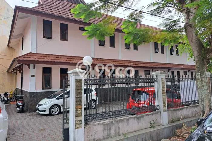 Unit Kost Dijual di Tubagus Ismail dengan 38 Kamar Area Ramai Unit Kost Dijual di Tubagus Ismail dengan 38 Kamar Area Ramai