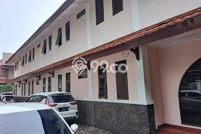 Unit Kost Dijual di Tubagus Ismail dengan 38 Kamar Area Ramai Unit Kost Dijual di Tubagus Ismail dengan 38 Kamar Area Ramai