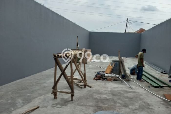 Ruko Dijual di Bandung LT 435m2 & LB 200m2 Lokasi Terbaik! Ruko Dijual di Bandung LT 435m2 & LB 200m2 Lokasi Terbaik!