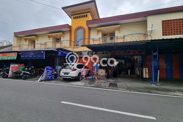 Siap Huni Rumah Mewah 28 Kamar di Sidorejo Dekat ke Mana Saja Siap Huni Rumah Mewah 28 Kamar di Sidorejo Dekat ke Mana Saja