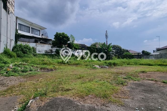 Lahan untuk Dijual Lokasi Gajah Mungkur, Semarang Luas 1418m2 SHM Lahan untuk Dijual Lokasi Gajah Mungkur, Semarang Luas 1418m2 SHM