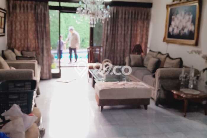 Hunian Terjangkau LT 921m2 di Kemang Akses Mudah Hunian Terjangkau LT 921m2 di Kemang Akses Mudah