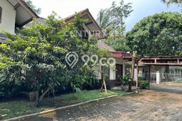 Ready to Use! Premium House LT 1060m2 Desain Modern di Sudirman Ready to Use! Premium House LT 1060m2 Desain Modern di Sudirman