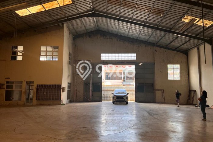 Disewakan Gudang di Pusat Kota Bandung Ramai Strategis Disewakan Gudang di Pusat Kota Bandung Ramai Strategis
