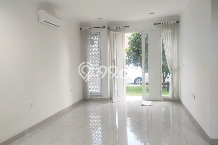 Ready to Use! Luxury House LT 144m2 Desain Modern di Summarecon Bandung Ready to Use! Luxury House LT 144m2 Desain Modern di Summarecon Bandung