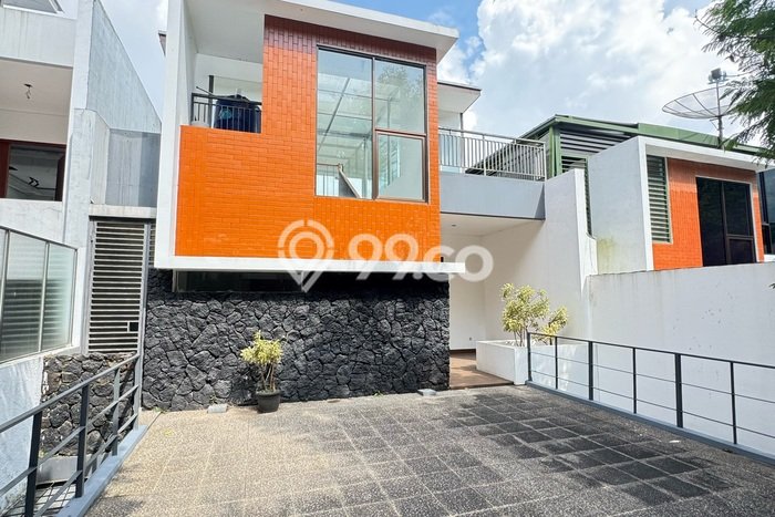 Rumah Minimalis 4 KT di Dago Pakar Bandung Full Furnished Rumah Minimalis 4 KT di Dago Pakar Bandung Full Furnished