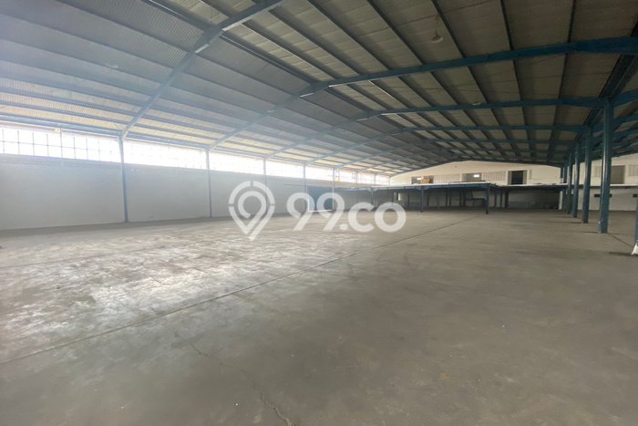 Gudang Dijual di Bandung LT 7017m2 & LB 4000m2 Lokasi Terbaik! Gudang Dijual di Bandung LT 7017m2 & LB 4000m2 Lokasi Terbaik!