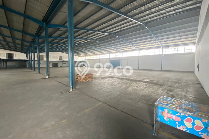 Gudang Dijual di Bandung LT 7017m2 & LB 4000m2 Lokasi Terbaik! Gudang Dijual di Bandung LT 7017m2 & LB 4000m2 Lokasi Terbaik!