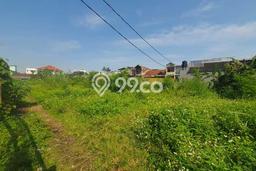 Lahan Dijual Lokasi Strategis di Bandung dengan Luas 2528m2 Lahan Dijual Lokasi Strategis di Bandung dengan Luas 2528m2