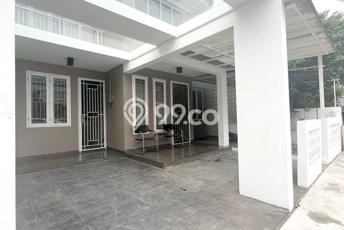 Rumah Strategis Minimalis Lb 200m2 di Kelapa Dua, Tangerang Rumah Strategis Minimalis Lb 200m2 di Kelapa Dua, Tangerang