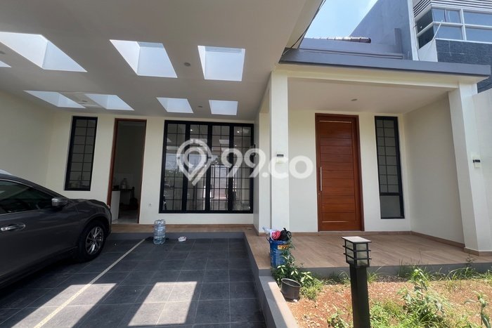 For Sale Rumah Mewah Exclusive di Serpong Utara, Tangerang Selatan For Sale Rumah Mewah Exclusive di Serpong Utara, Tangerang Selatan