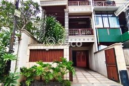 Rumah Kontrakan Jakarta Selatan LT 110m2 LB 360m2 Area Pejaten Rumah Kontrakan Jakarta Selatan LT 110m2 LB 360m2 Area Pejaten