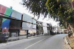 Ruko Disewa di Jakarta Selatan dengan LB 480m2 Area Komersial Ramai Ruko Disewa di Jakarta Selatan dengan LB 480m2 Area Komersial Ramai