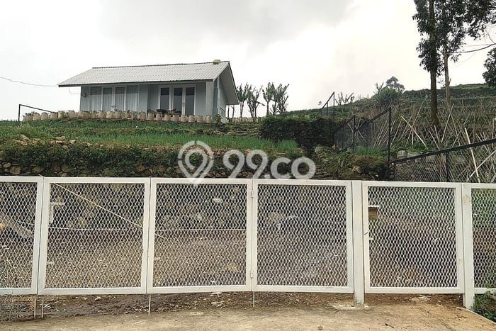 HARGA TERBAIK! Vila Kawasan Ciwidey, Ukuran 860m2m², Kawasan Berkembang dengan prospek naik HARGA TERBAIK! Vila Kawasan Ciwidey, Ukuran 860m2m², Kawasan Berkembang dengan prospek naik