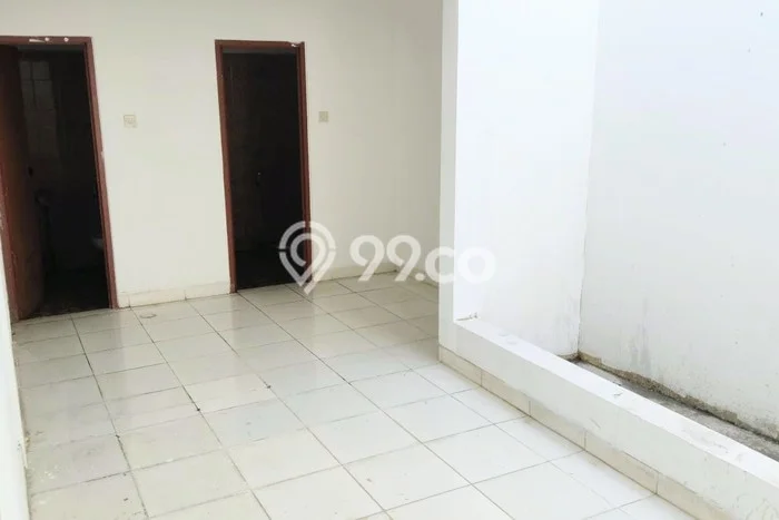 Ruko Disewa di Jakarta Selatan dengan LB 160m2 Area Komersial Ramai Ruko Disewa di Jakarta Selatan dengan LB 160m2 Area Komersial Ramai