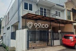 Rumah sewa siap pakai 4 Kamar Tidur di Tomang, Jakarta Barat Rumah sewa siap pakai 4 Kamar Tidur di Tomang, Jakarta Barat