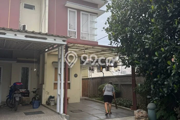 Rumah Strategis Modern Lb 85m2 di Cengkareng, Jakarta Barat Rumah Strategis Modern Lb 85m2 di Cengkareng, Jakarta Barat