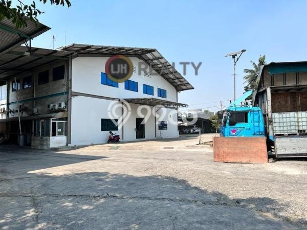 Unit Gudang Dijual di Jakarta Barat LT 11976m2 & LB 5000m2 Unit Gudang Dijual di Jakarta Barat LT 11976m2 & LB 5000m2