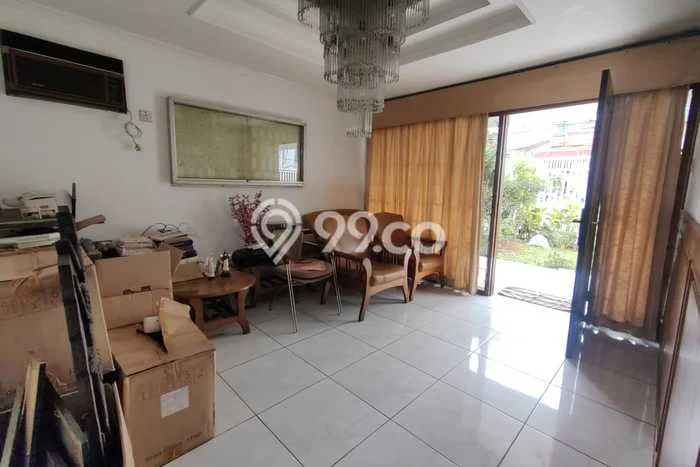 SPECIAL LISTING! Rumah area Tanjung Duren Utara, 3 KT, Akses Fasilitas, Luas 337m² LB 341m² SPECIAL LISTING! Rumah area Tanjung Duren Utara, 3 KT, Akses Fasilitas, Luas 337m² LB 341m²