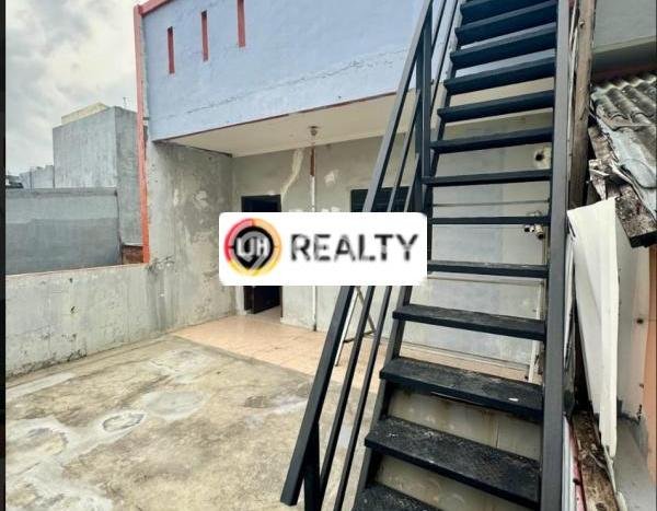 Ruko Dijual di Jakarta Barat LT 75m2 & LB 228m2 Lokasi Terbaik! Ruko Dijual di Jakarta Barat LT 75m2 & LB 228m2 Lokasi Terbaik!
