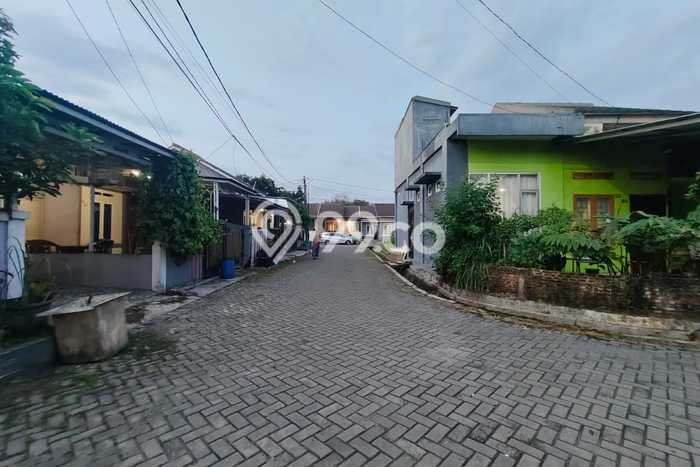 Rumah Strategis Minimalis Lb 90m2 di Cikupa, Tangerang Rumah Strategis Minimalis Lb 90m2 di Cikupa, Tangerang
