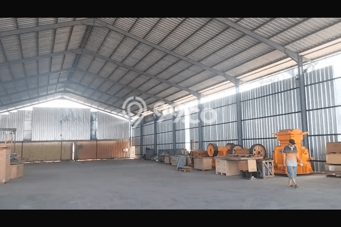 Gudang untuk disewa di Curug punya LT 7500m2 & LB 1260m2 harga sewa kompetitif Gudang untuk disewa di Curug punya LT 7500m2 & LB 1260m2 harga sewa kompetitif