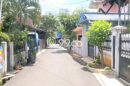 Dijual Rumah Strategis Bagus Punya 1 KT di Kebayoran Lama Jakarta Selatan SHM Dijual Rumah Strategis Bagus Punya 1 KT di Kebayoran Lama Jakarta Selatan SHM