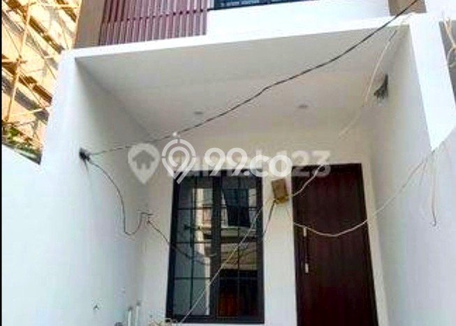 Dijual Rumah 4 Kamar Lokasi Ideal Bagus dan Strategis di Kebon Jeruk Dijual Rumah 4 Kamar Lokasi Ideal Bagus dan Strategis di Kebon Jeruk