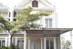 Jarang Ada! Rumah Kontrakan 4 Kamar Bagus Siap Huni Jakarta Garden City Jarang Ada! Rumah Kontrakan 4 Kamar Bagus Siap Huni Jakarta Garden City
