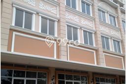 Ruko Dijual di Prime Area Jakarta Timur Luas 227m2 Ruko Dijual di Prime Area Jakarta Timur Luas 227m2