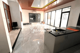 Ready to Use! Premium House LT 200m2 Desain Modern di Metland Menteng Ready to Use! Premium House LT 200m2 Desain Modern di Metland Menteng