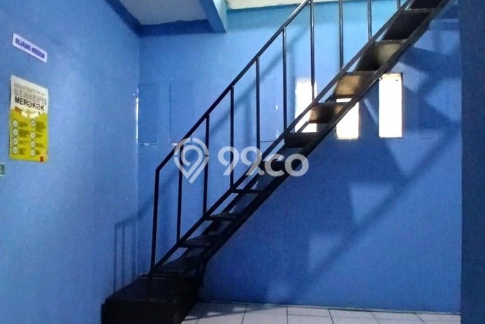 AREA TERBAIK! Ruko Kawasan Cipinang, Luas 170m², Keramaian Terjamin AREA TERBAIK! Ruko Kawasan Cipinang, Luas 170m², Keramaian Terjamin