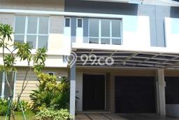 Ready to Use! Luxury House LT 240m2 Desain Modern di Jakarta Garden City Ready to Use! Luxury House LT 240m2 Desain Modern di Jakarta Garden City