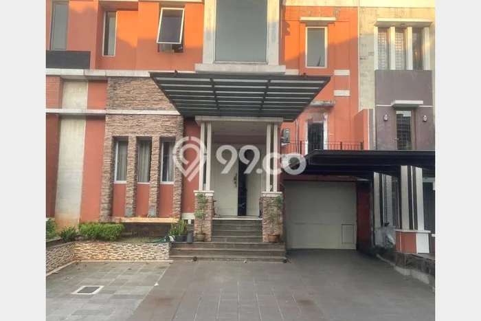 Hunian Eksklusif Dijual LT 180m2 di Kelapa Gading, Jakarta Utara Hunian Eksklusif Dijual LT 180m2 di Kelapa Gading, Jakarta Utara