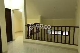 Rumah Luxury Modern Tanpa Renovasi di Bintaro Tangerang Selatan Rumah Luxury Modern Tanpa Renovasi di Bintaro Tangerang Selatan