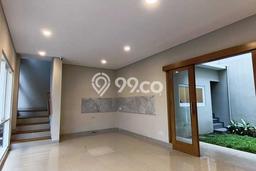 Bisa KPR! Rumah Dago, Bandung, LT 173m2m² Bangunan 235m2m² Bisa KPR! Rumah Dago, Bandung, LT 173m2m² Bangunan 235m2m²