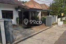 Rumah Mewah LB 550m2 Siap Pakai Desain Elegan di Riau, Bandung Rumah Mewah LB 550m2 Siap Pakai Desain Elegan di Riau, Bandung